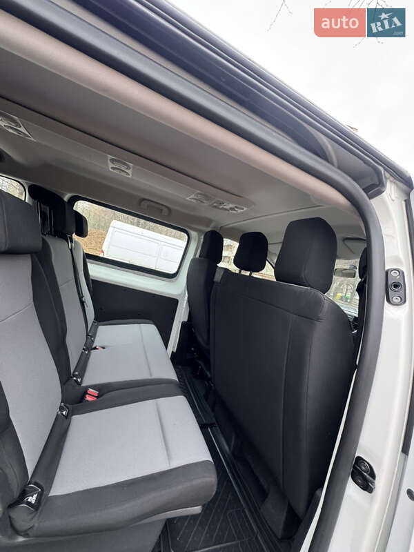 Мінівен Opel Vivaro 2020 в Києві