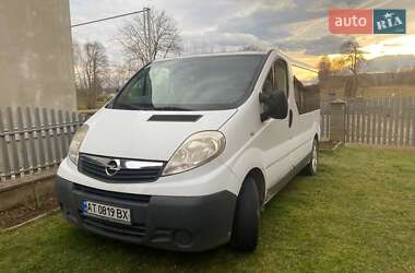 Мінівен Opel Vivaro 2006 в Калуші