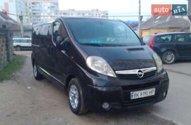 Мінівен Opel Vivaro 2011 в Костопілі