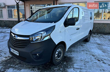 Вантажний фургон Opel Vivaro 2017 в Коломиї