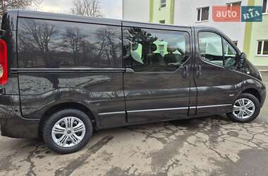 Вантажний фургон Opel Vivaro 2014 в Рівному