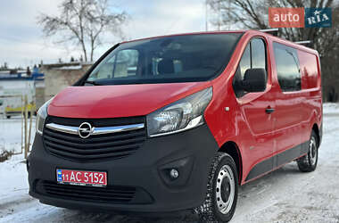 Вантажопасажирський фургон Opel Vivaro 2017 в Тернополі