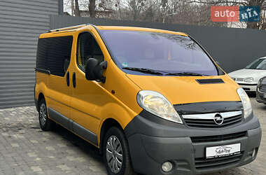 Минивэн Opel Vivaro 2014 в Черновцах