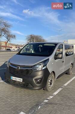 Минивэн Opel Vivaro 2014 в 