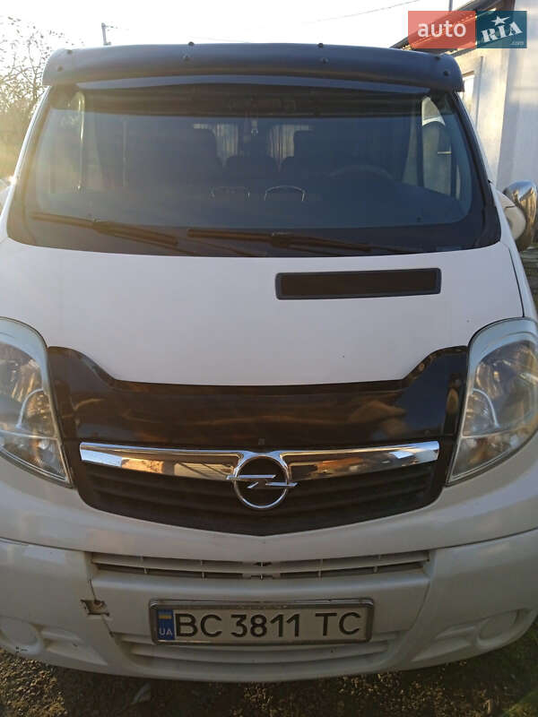 Минивэн Opel Vivaro 2008 в 