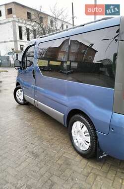 Минивэн Opel Vivaro 2008 в 