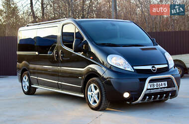 Мінівен Opel Vivaro 2013 в Млиніві