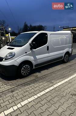 Грузовой фургон Opel Vivaro 2006 в Львове