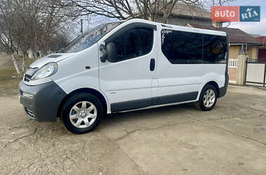 Минивэн Opel Vivaro 2002 в Черновцах