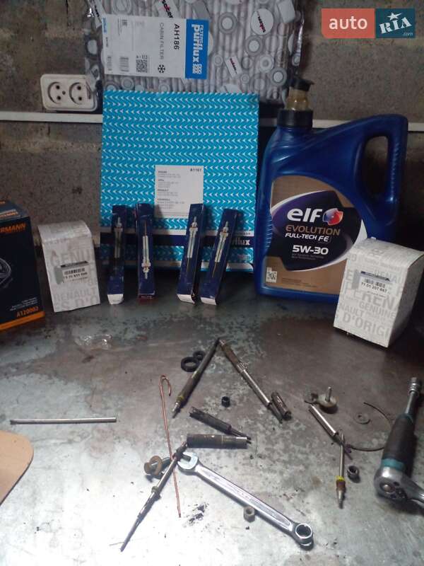 Мінівен Opel Vivaro 2012 в Компаніївці