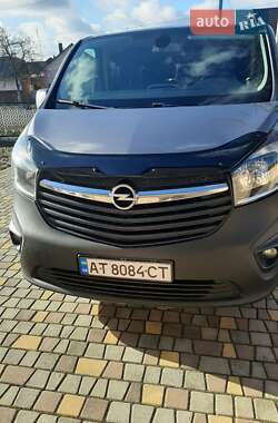 Мінівен Opel Vivaro 2015 в Снятині