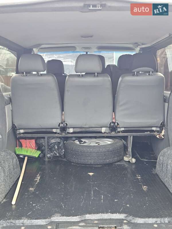 Минивэн Opel Vivaro 2007 в Врадиевке