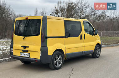 Минивэн Opel Vivaro 2004 в 