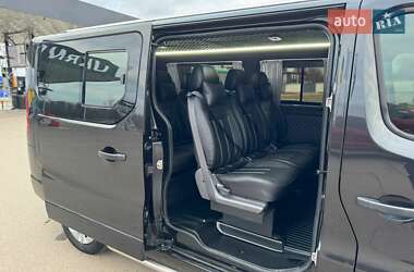 Минивэн Opel Vivaro 2016 в 