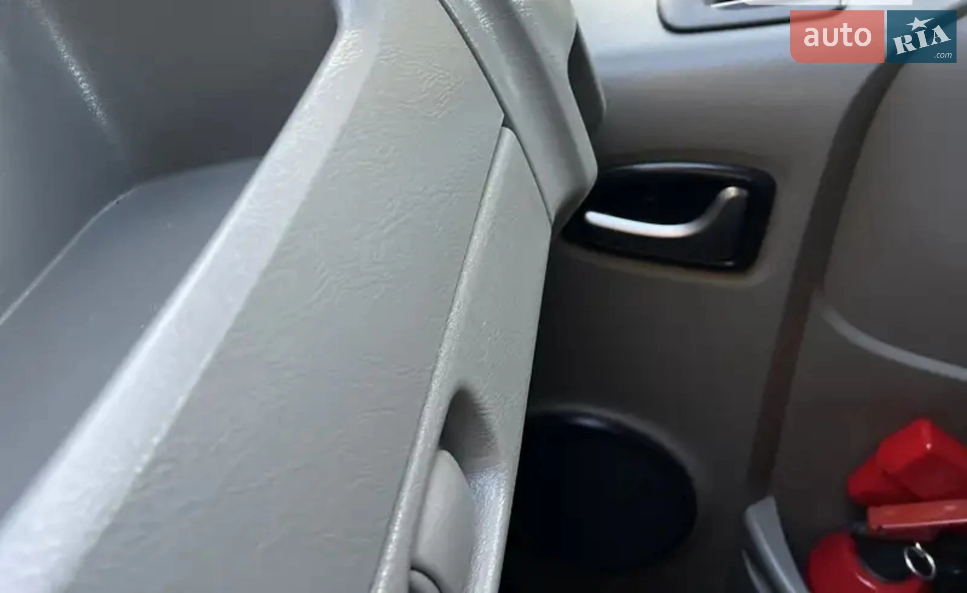 2011 Opel Vivaro - мініатюра 41