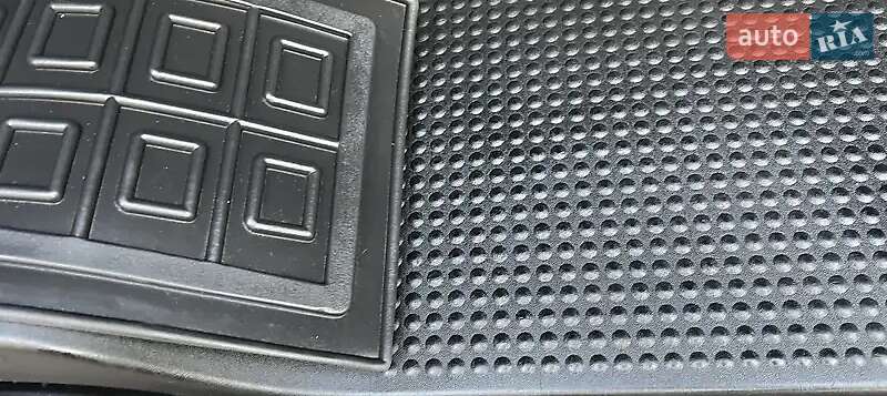 Минивэн Opel Vivaro 2011 в Умани