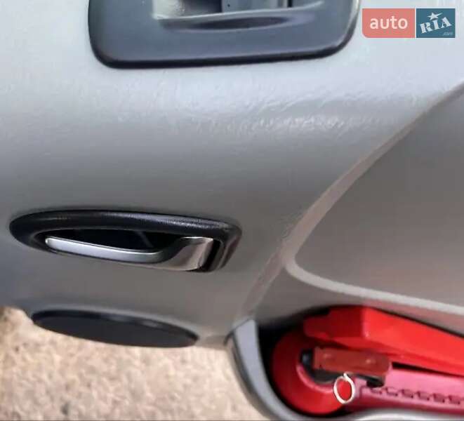 Минивэн Opel Vivaro 2011 в Умани