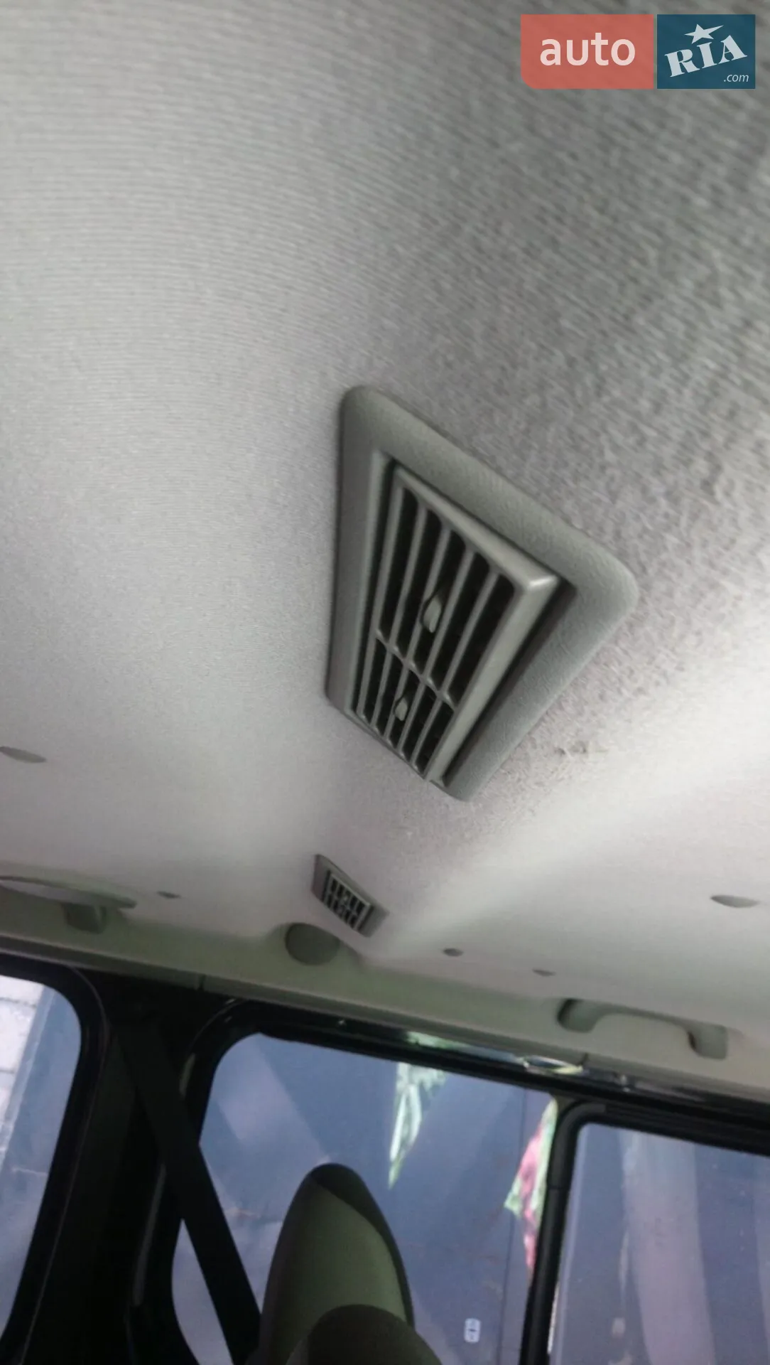 2011 Opel Vivaro - мініатюра 9