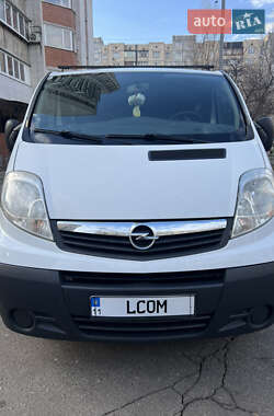 Грузопассажирский фургон Opel Vivaro 2013 в 