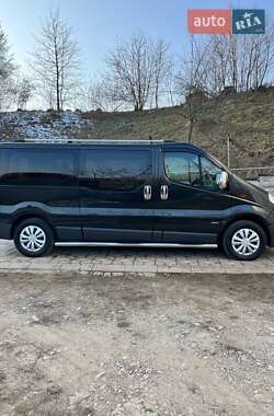 Мінівен Opel Vivaro 2008 в Коломиї