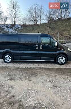 Мінівен Opel Vivaro 2008 в Коломиї