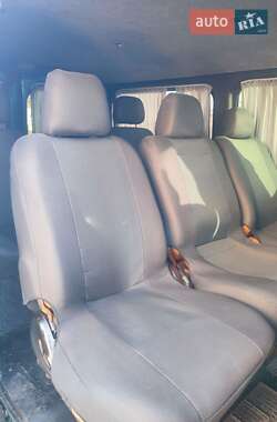 Минивэн Opel Vivaro 2004 в 