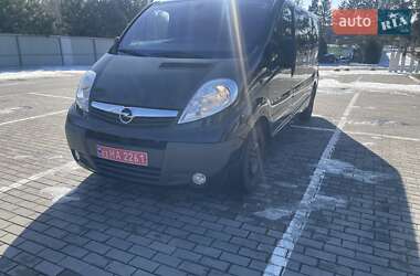 Минивэн Opel Vivaro 2012 в Луцке