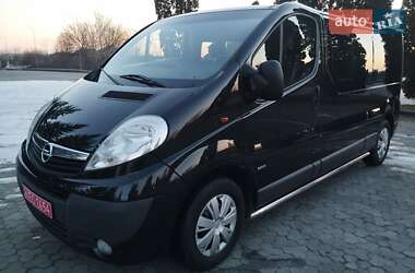 Мінівен Opel Vivaro 2013 в Дубні