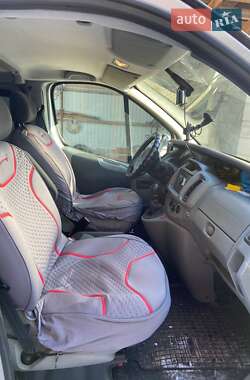 Минивэн Opel Vivaro 2007 в 