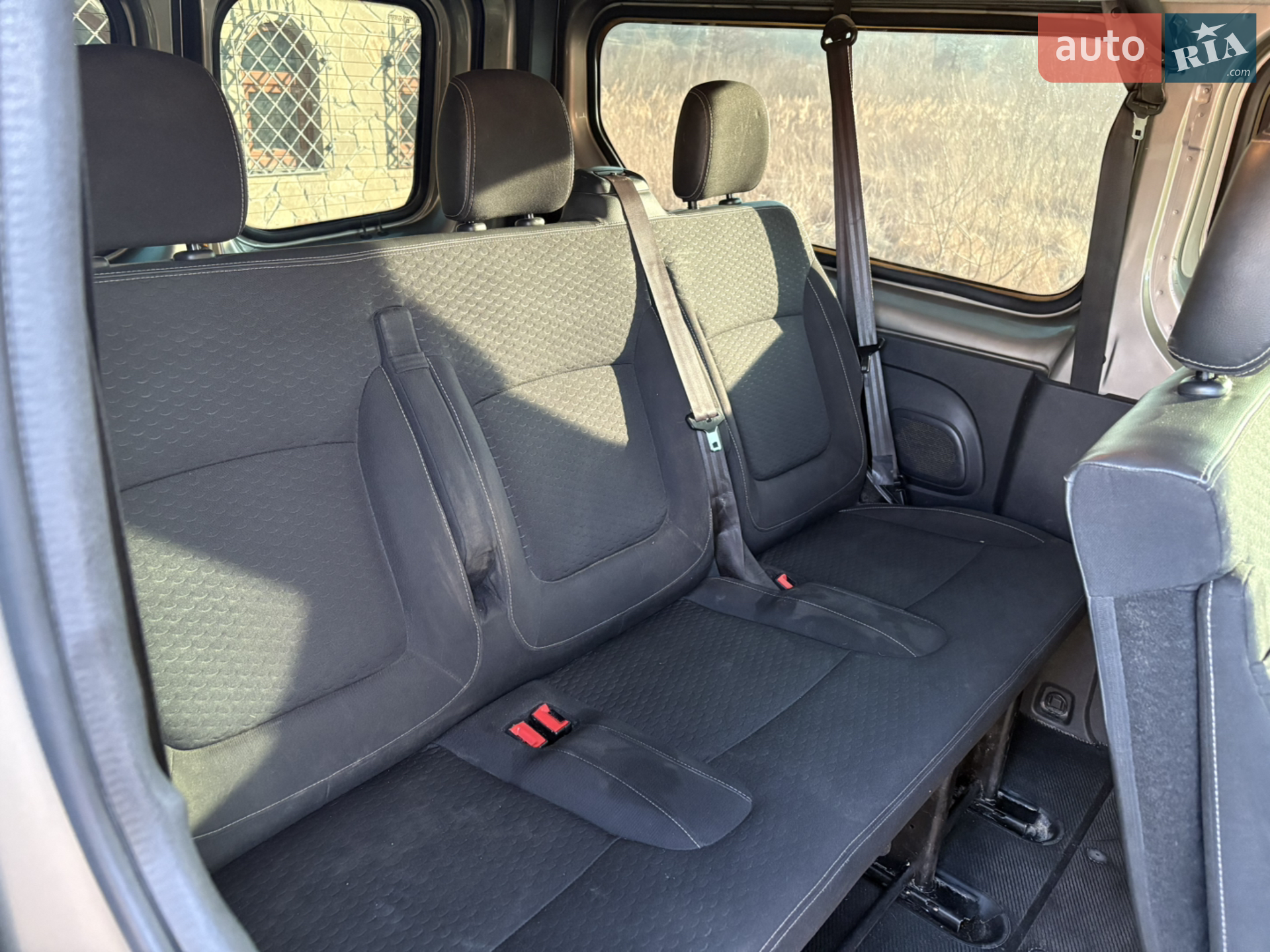 2015 Opel Vivaro - мініатюра 14