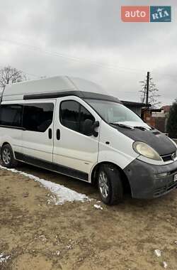 Минивэн Opel Vivaro 2003 в Новояворовске