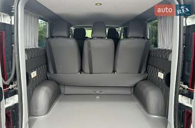 Минивэн Opel Vivaro 2015 в 