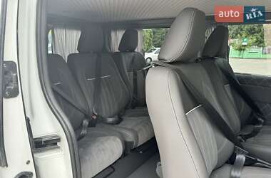 Минивэн Opel Vivaro 2015 в 