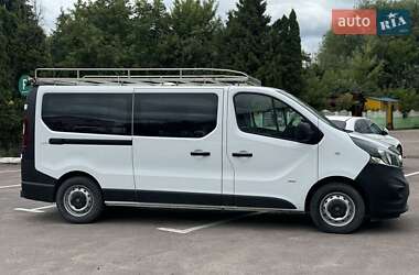 Минивэн Opel Vivaro 2015 в 