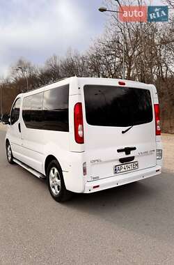 Минивэн Opel Vivaro 2013 в 