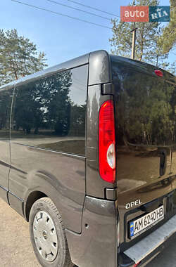 Минивэн Opel Vivaro 2014 в Светловодске