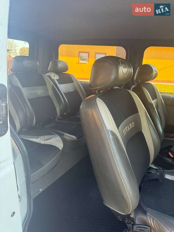 Минивэн Opel Vivaro 2006 в Дрогобыче