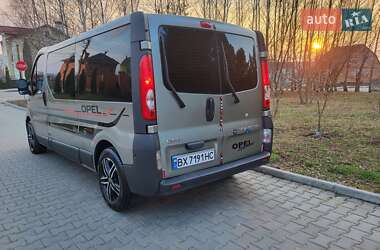 Минивэн Opel Vivaro 2007 в 