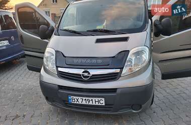 Минивэн Opel Vivaro 2007 в 