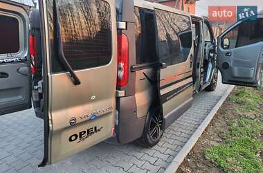Минивэн Opel Vivaro 2007 в 