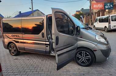 Минивэн Opel Vivaro 2007 в 