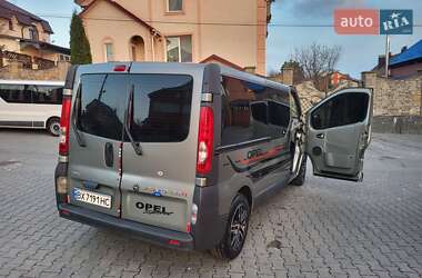 Минивэн Opel Vivaro 2007 в 