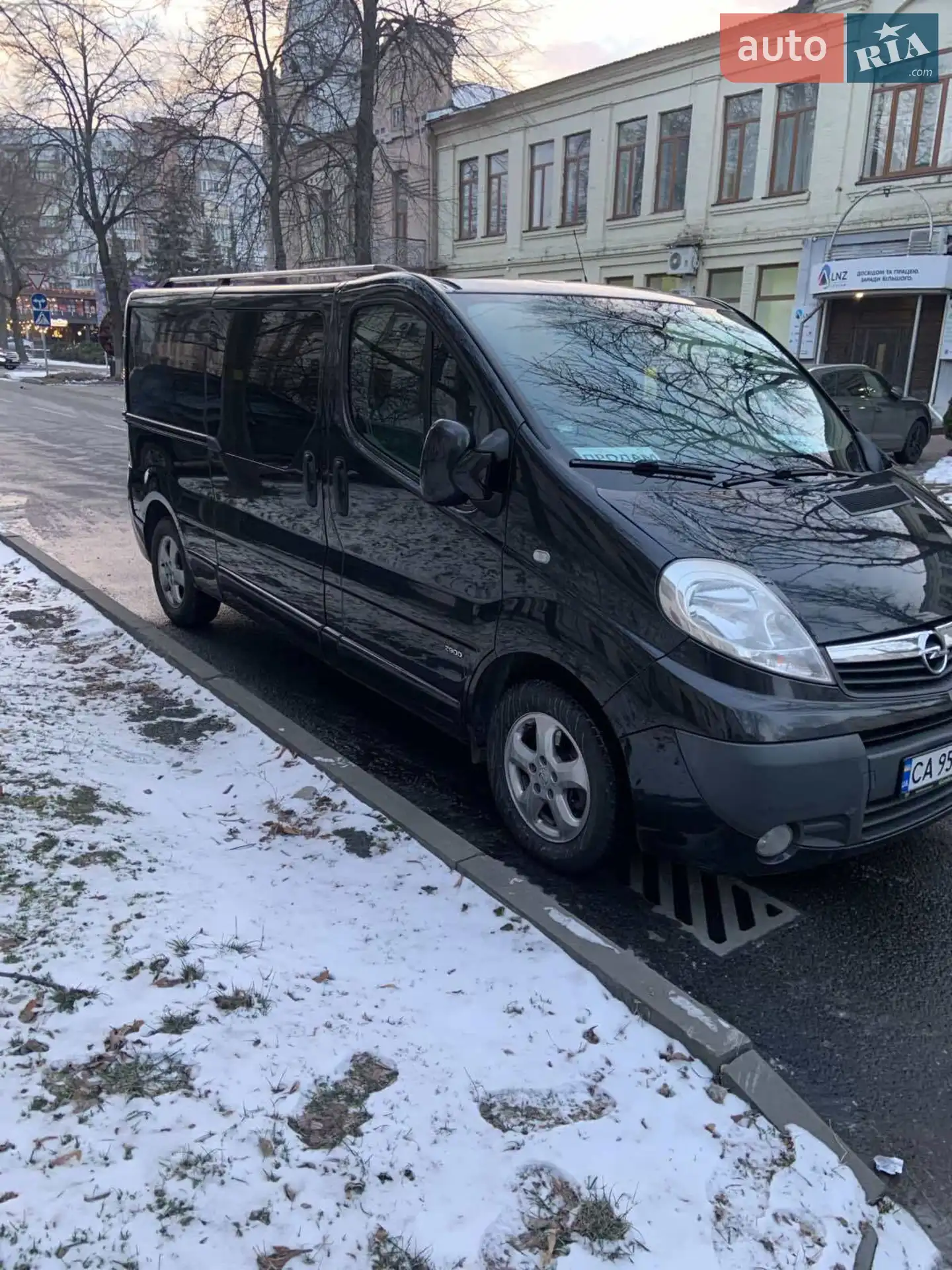 2013 Opel Vivaro - мініатюра 2