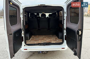 Минивэн Opel Vivaro 2017 в 