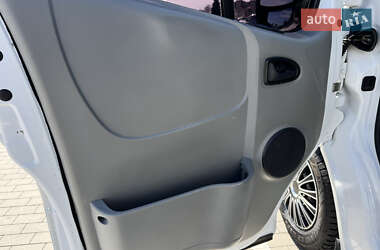 Мінівен Opel Vivaro 2007 в 