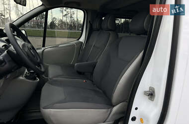 Мінівен Opel Vivaro 2013 в 