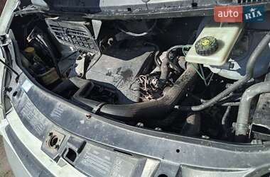 Мінівен Opel Vivaro 2003 в 