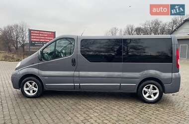 Минивэн Opel Vivaro 2013 в 
