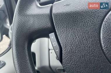Минивэн Opel Vivaro 2013 в 