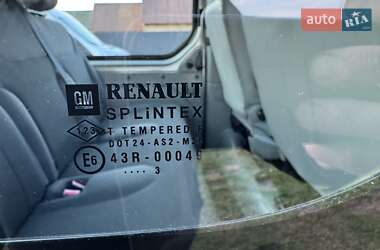 Минивэн Opel Vivaro 2013 в 